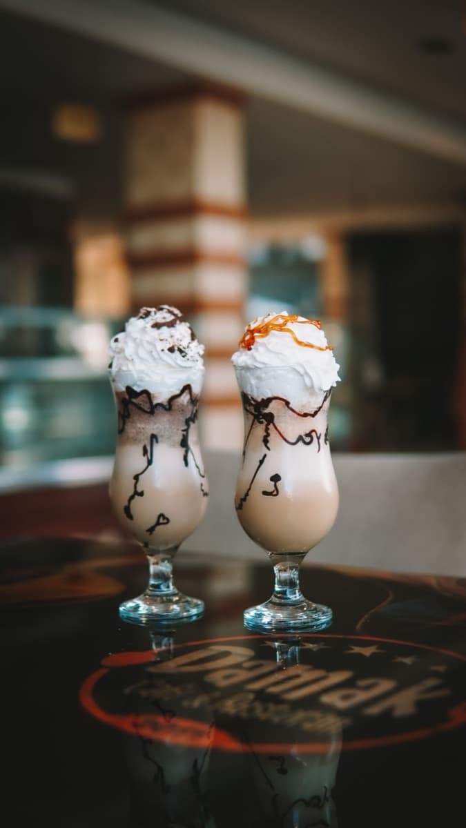 Copo de milkshake com chantili